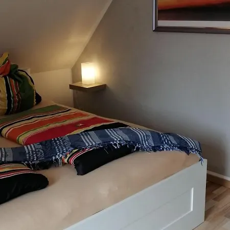 Haus-valentin-wohnung-1-mit-balkon * Dornum